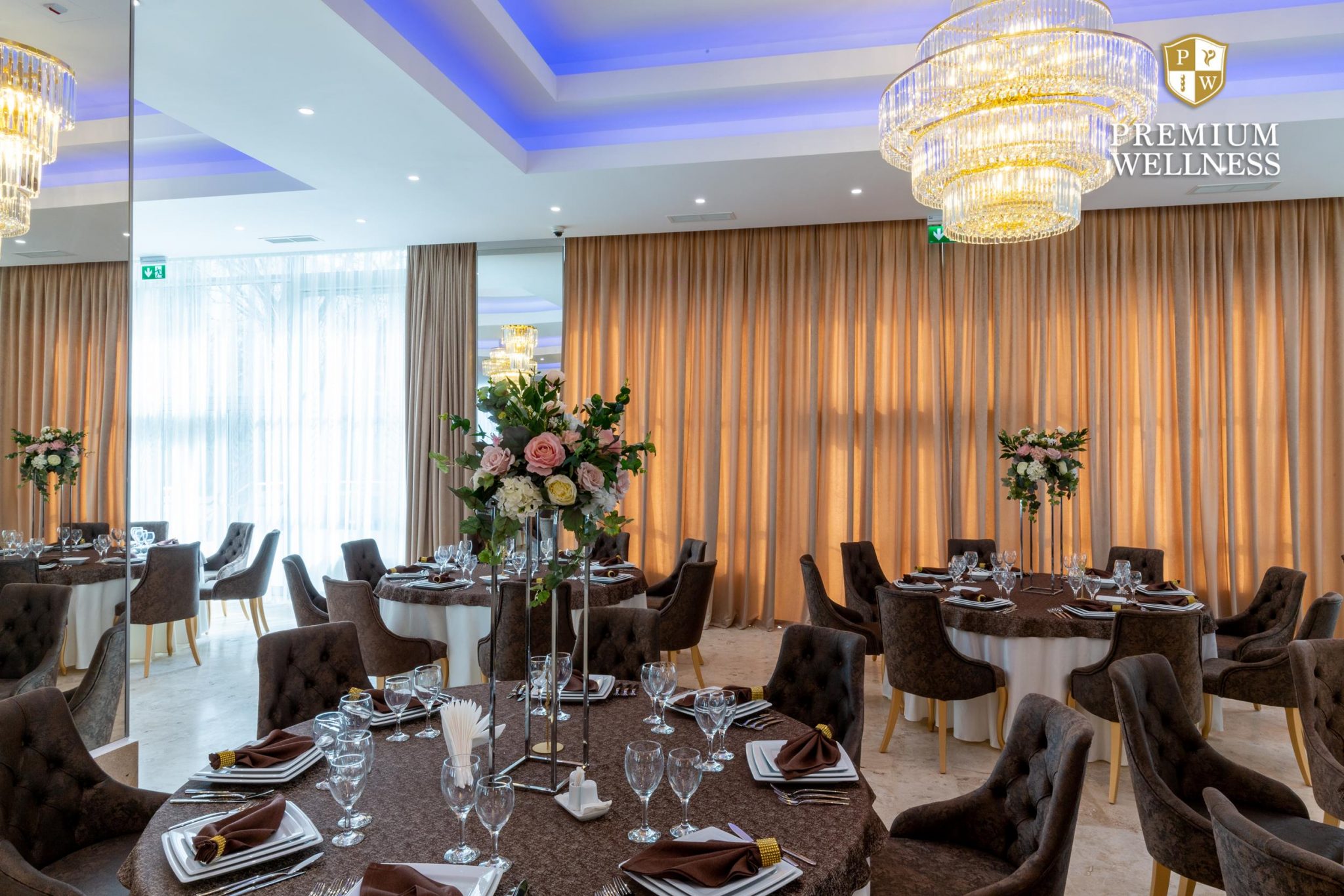 Salon PWI cu logo-25