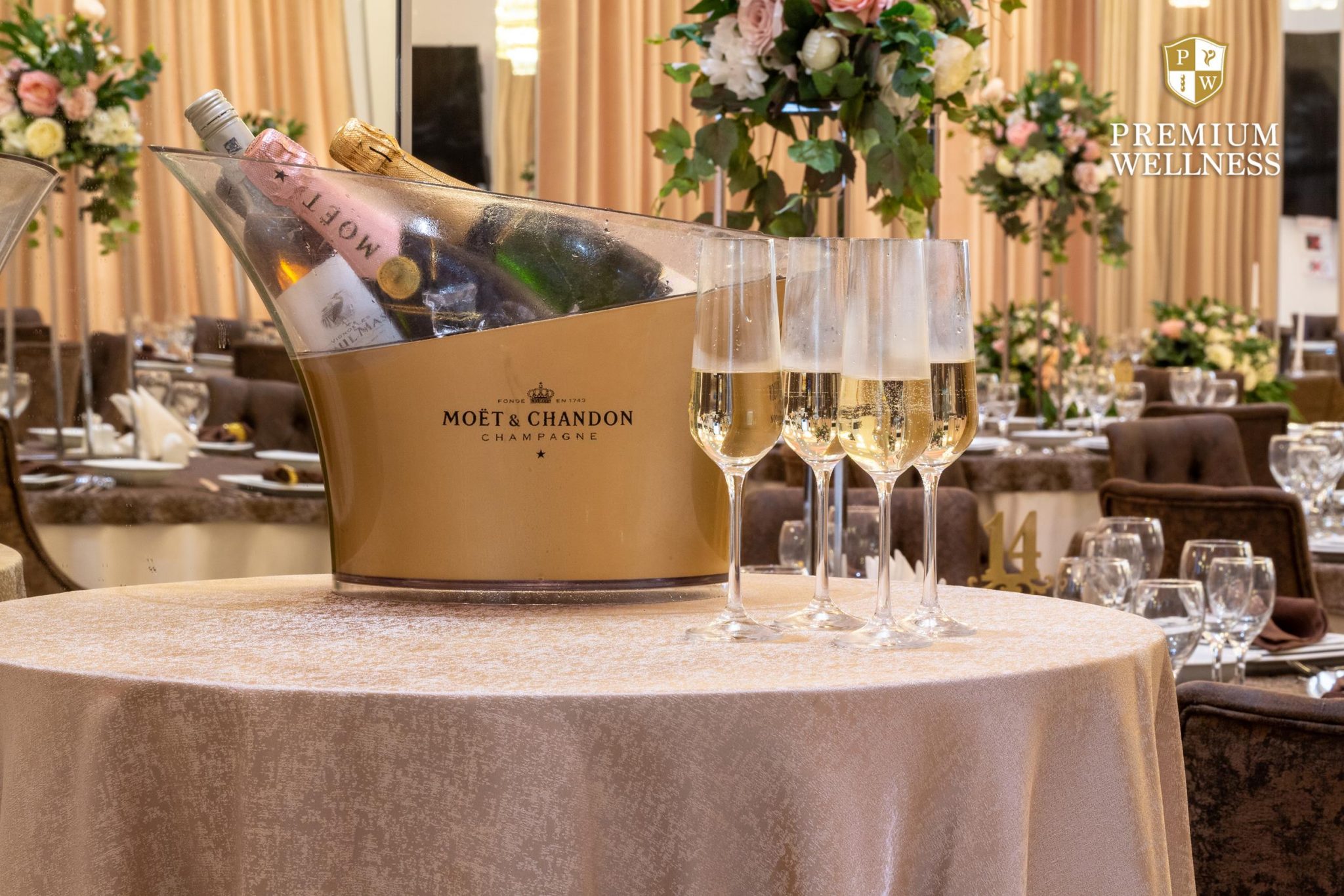 Salon PWI cu logo-29