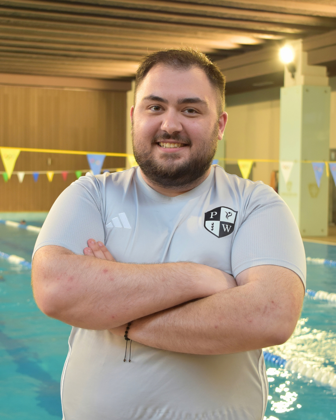 Sandrino Alexandru - Instructor de înot Premium Wellness