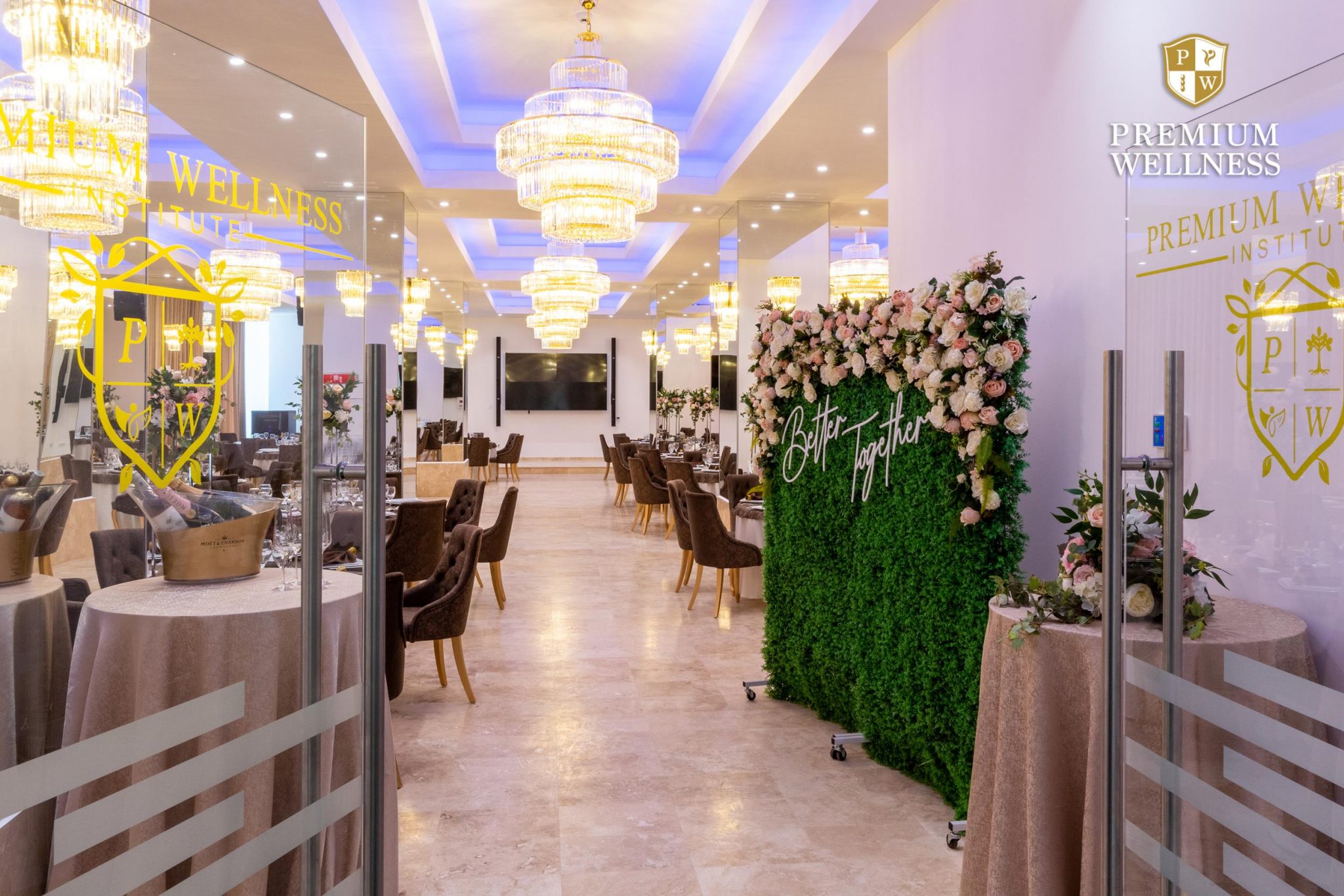 sectiune salon de evenimente 1